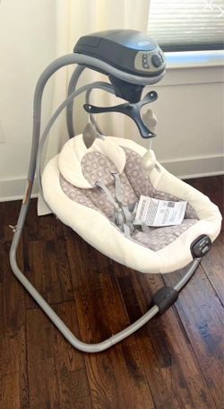 Electric baby swing