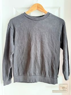 Gray Crewneck Sweatshirt