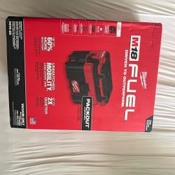 Milwaukee M18 Packout Vacuum(BRAND NEW IN BOX)