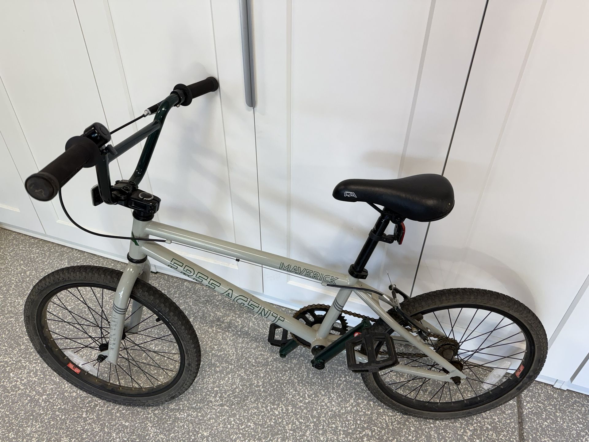 Kids BMX Bike 20” Tires
