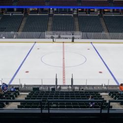 Tampa Bay Lightning at Anaheim Ducks