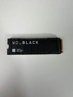 WD Black SN850 1TB NVMe SSD with heatsink - PS5 compatible