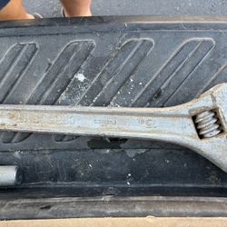15” Crescent Wrench