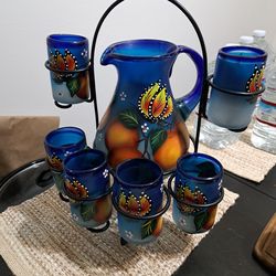 Glass pitcher with 6 glasses