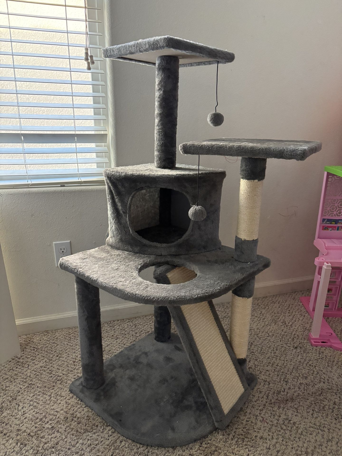 Cat Tower 