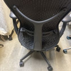 Herman Miller Mirra 1 Great Condition Clean