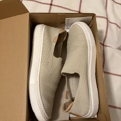 Ugg Women Sneakers
