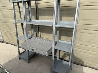 Highland Desk with Shelf