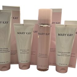 Mary Kay NEW Hydrating Regimen Skin Care Set - cleanser,scrub,toner,moisturizer