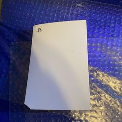 PS5 needs USB outlet fixed  can be epaired Or  for parts