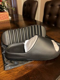 Yeezy Slide Onyx