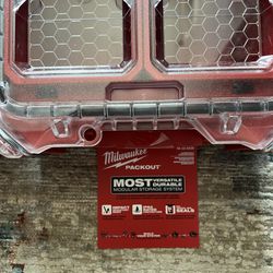 PACKOUT 5-Compartments Small Parts Organizer