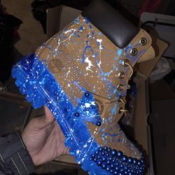 Custom TIMBERLANDS SIZE 10.5