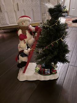 Christmas Tree With Snow Man