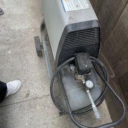 Compressor 