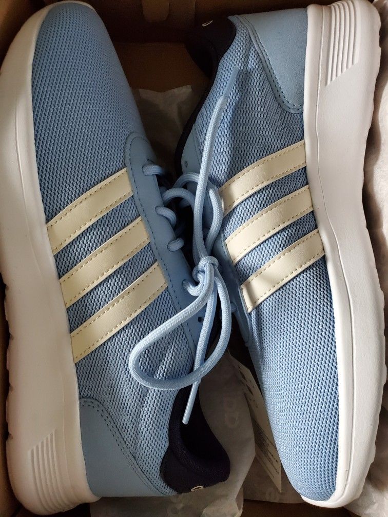 Adidas women's running shoes size 9 new