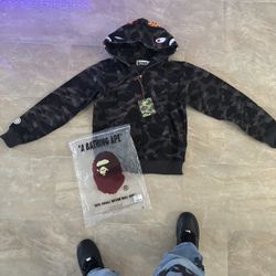 bape hoodie