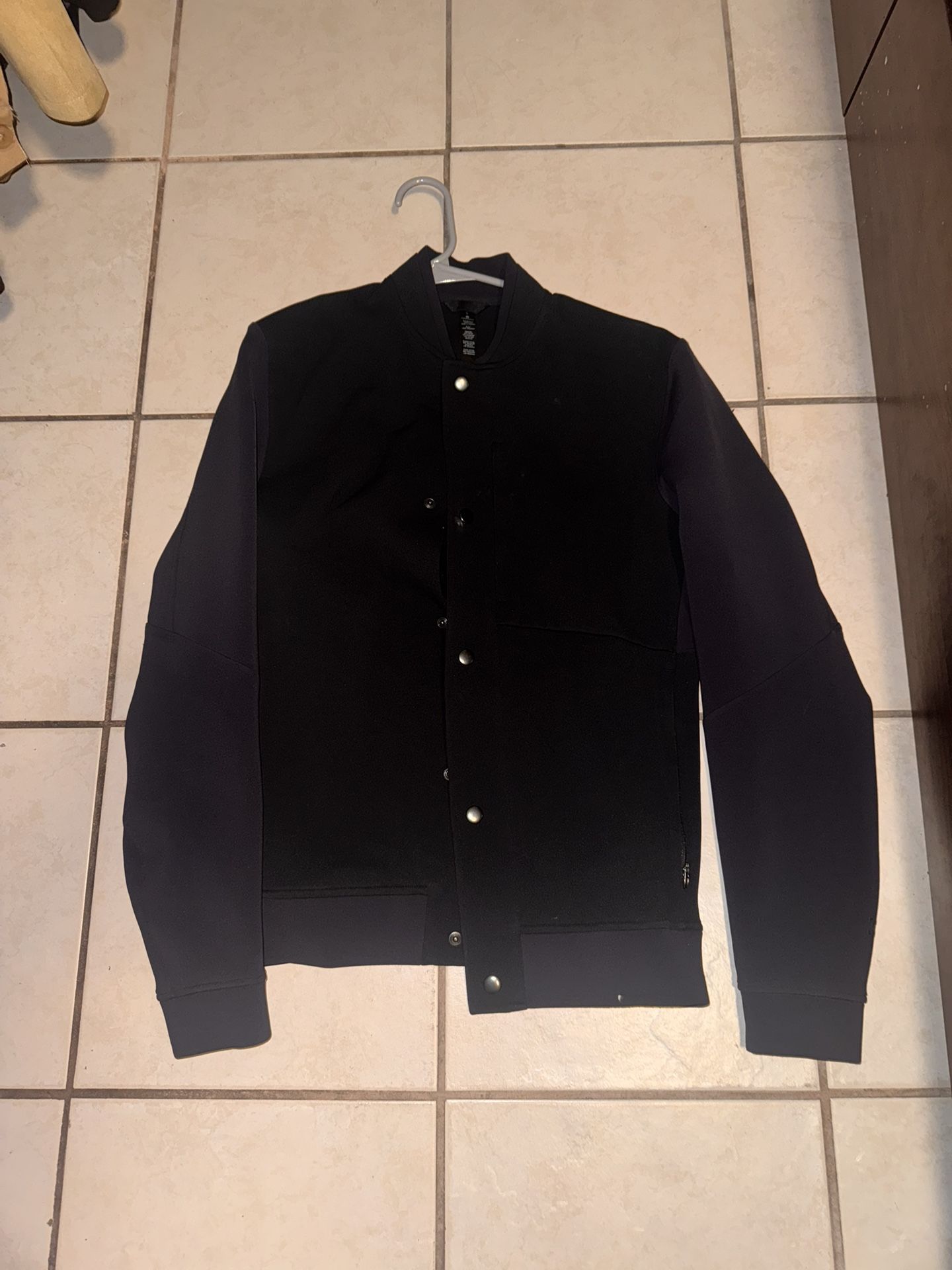 Lululemon Men’s Jacket