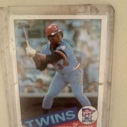 Kirby Puckett Berry Bonds Collector Cards