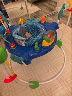 Baby bouncer