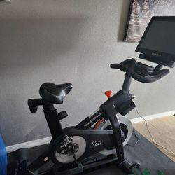Nordic Track S22 Studio Bike