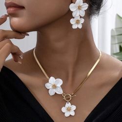 Necklace earring set + Women's anklet