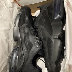 Nike AirMax Infinity Size 11