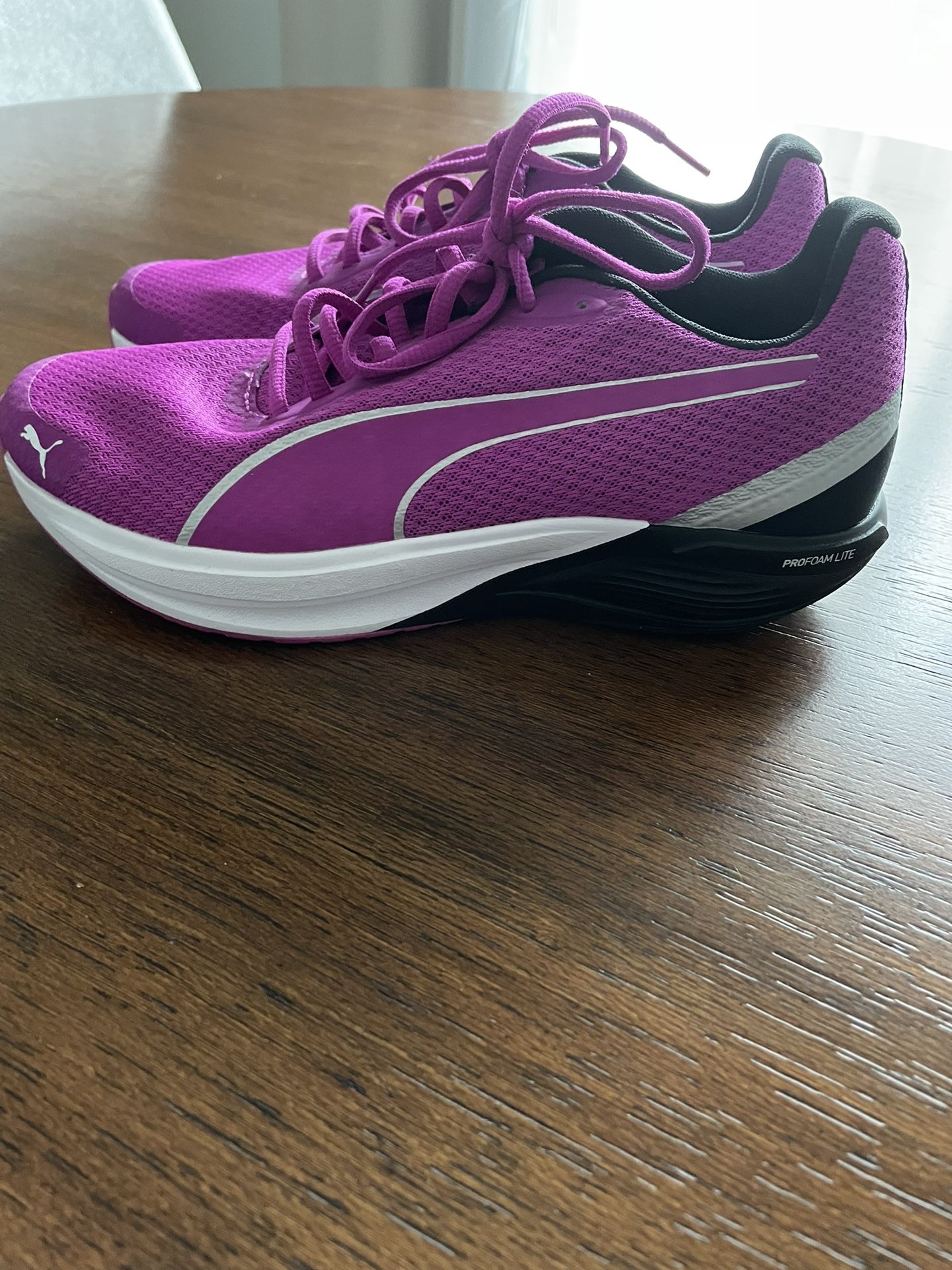 Puma Woman Sneakers