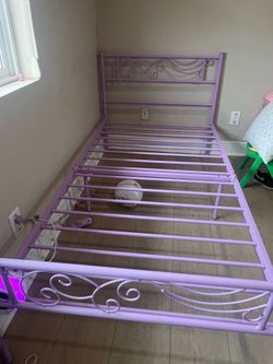 Twin size bed frame
