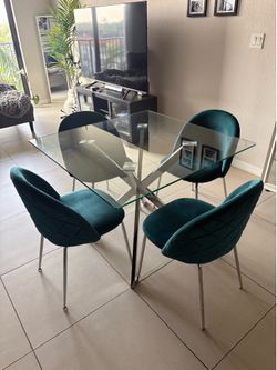 Dining set