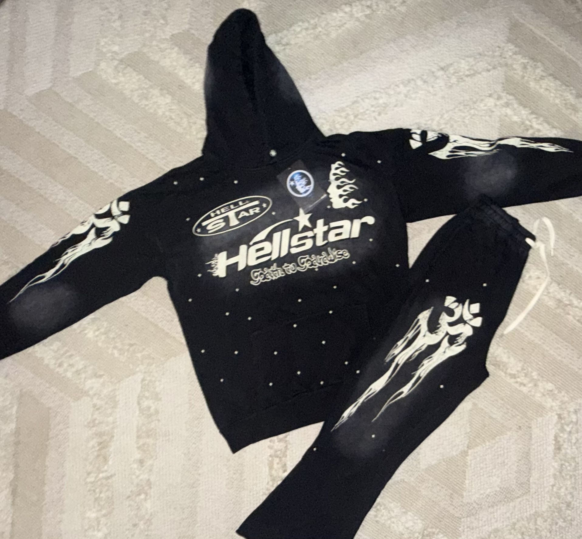 Hellstar Black Flame Tracksuit Set (Hoodie + Sweatpants) 1:1