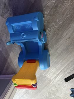 2&1 Walker/ Ride