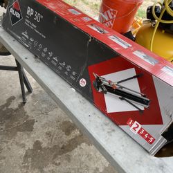 Tile machine