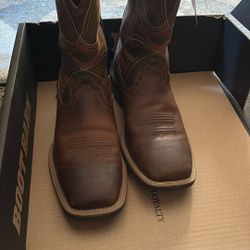 Ariat Boots  Size 7.0D