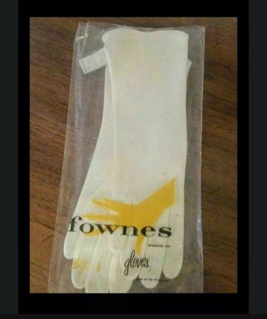 Vintage Fownes Women's Gloves 