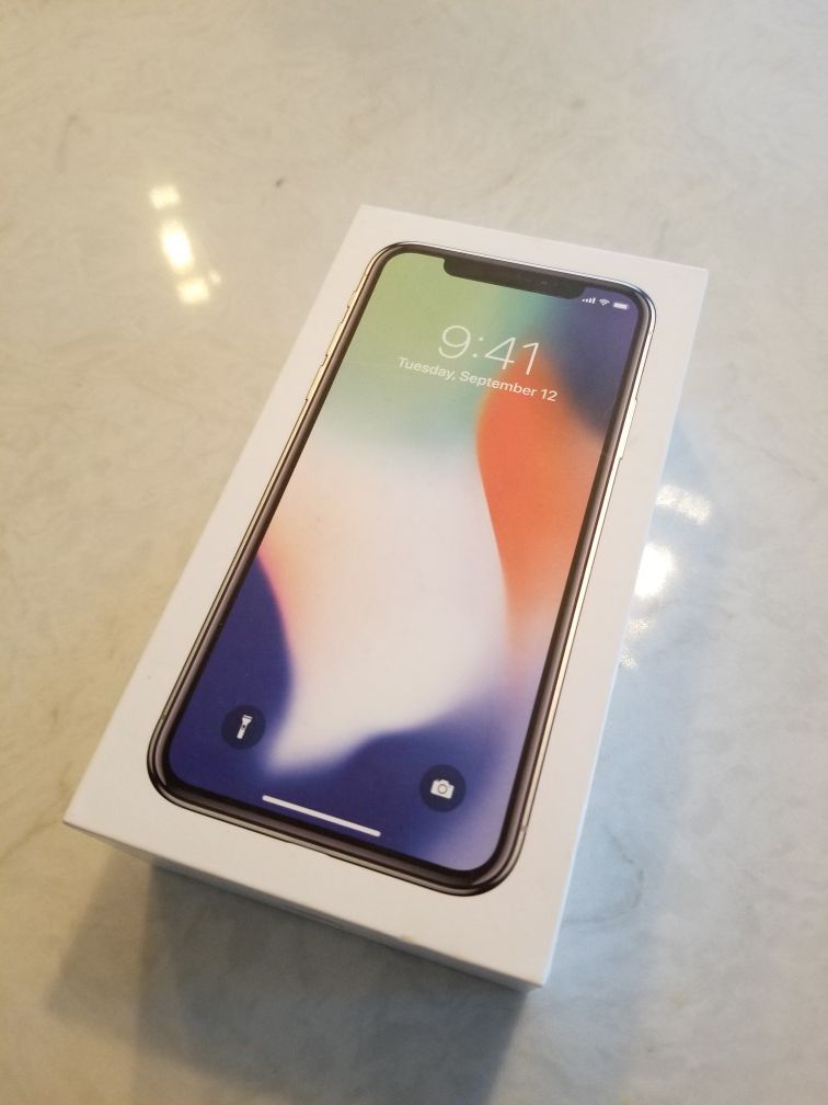 iPhone x att 64gb, mint condition with box