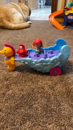 Little People Ariel  carriage