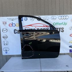 2018 2019 2020 2021 2022 2023 Chevy Chevrolet Equinox Front Door Shell Right Passenger Side RH OEM USED