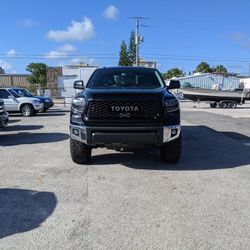 2017 Toyota Tundra Front Bumper Complete With Fog Lights