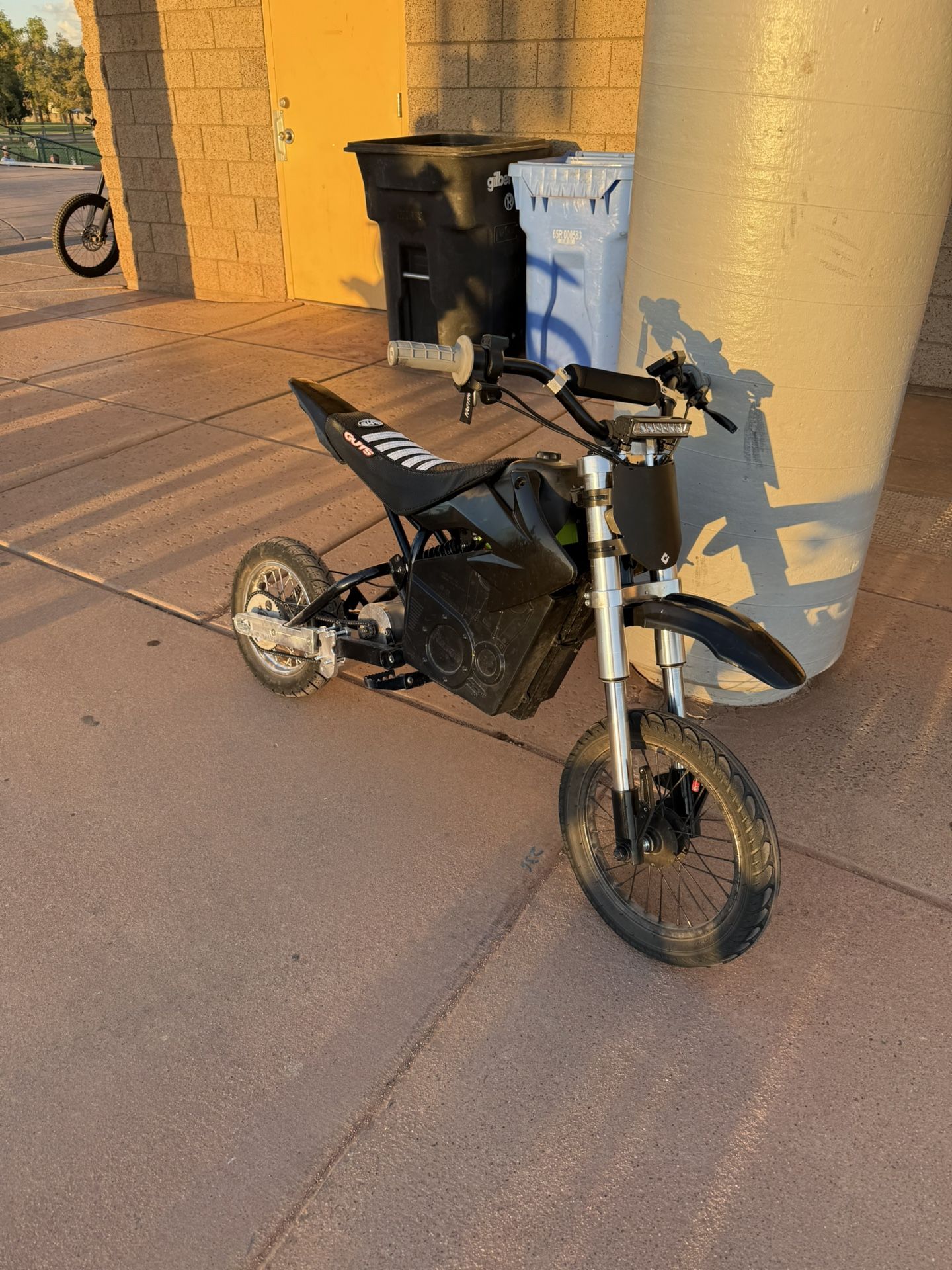 Razor Mx650 48v