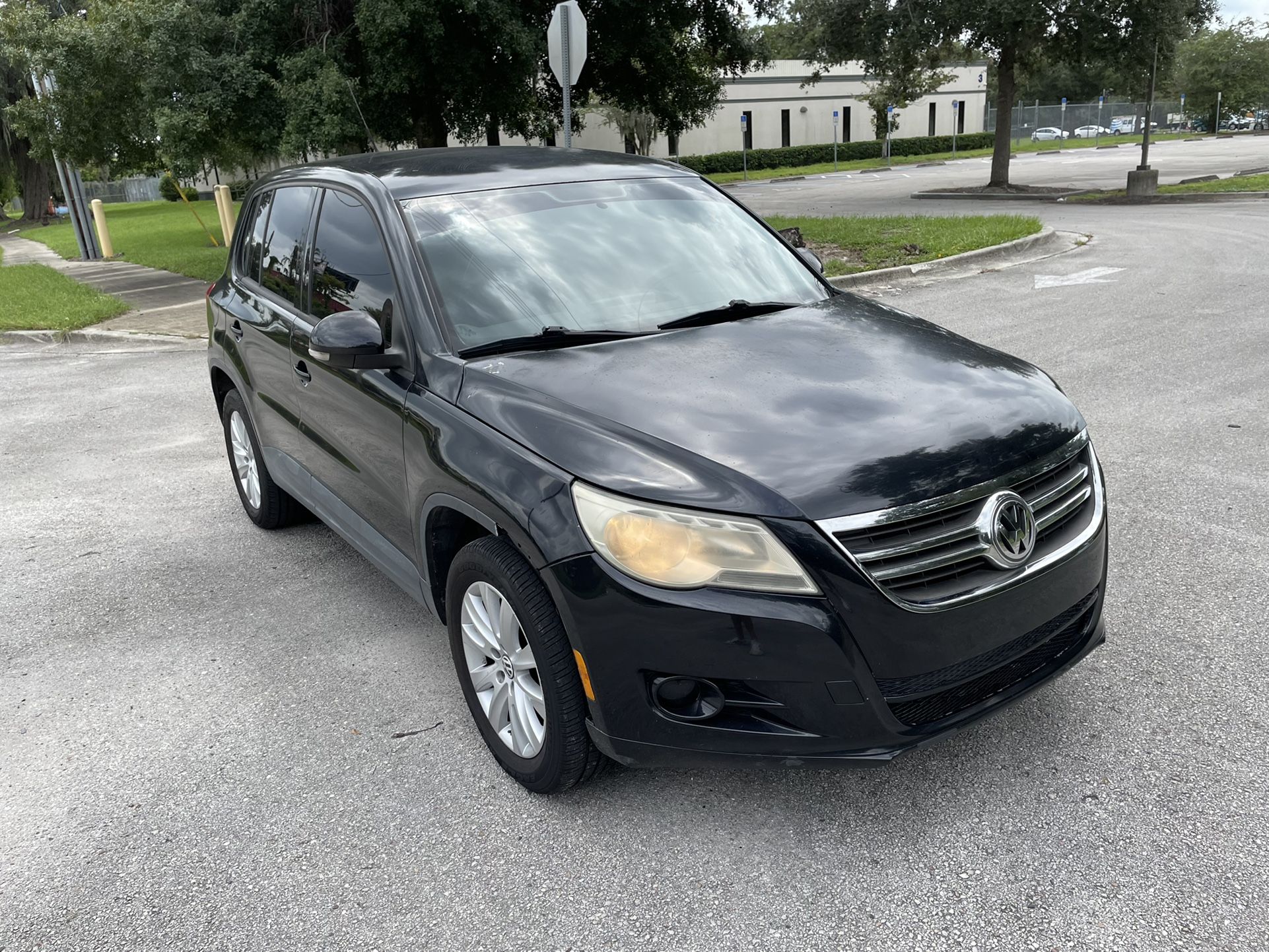 2010 Volkswagen Tiguan
