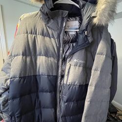 NW Tag Mens XL Columbia Puffer Jacket with removable Fur Hood. East Orange ⬇️ Please read