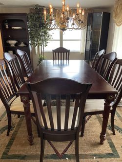 Dining Table And Chairs 