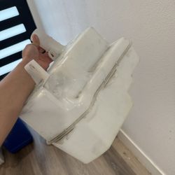  INFINITI G37 Windshield Washer Reservoir Tank