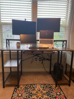 Work desk