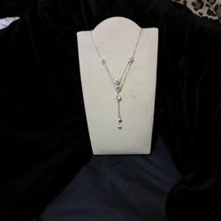 Silver Tone Necklace