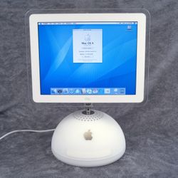 Vintage Apple iMac G4 15" Desktop in Very Good Used Condition