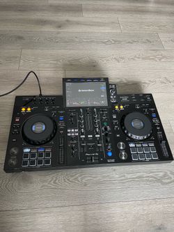PIONEER XDJ-RX3 LIKE NEW PROFESSIONAL DJ CONTROLLER