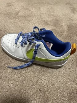 Boys Nike Shoes Size 4