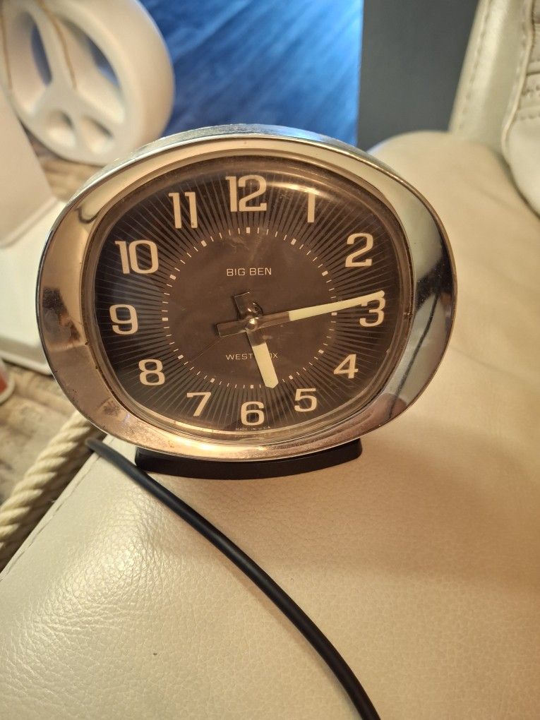 Vintage Big Ben Alarm Clock